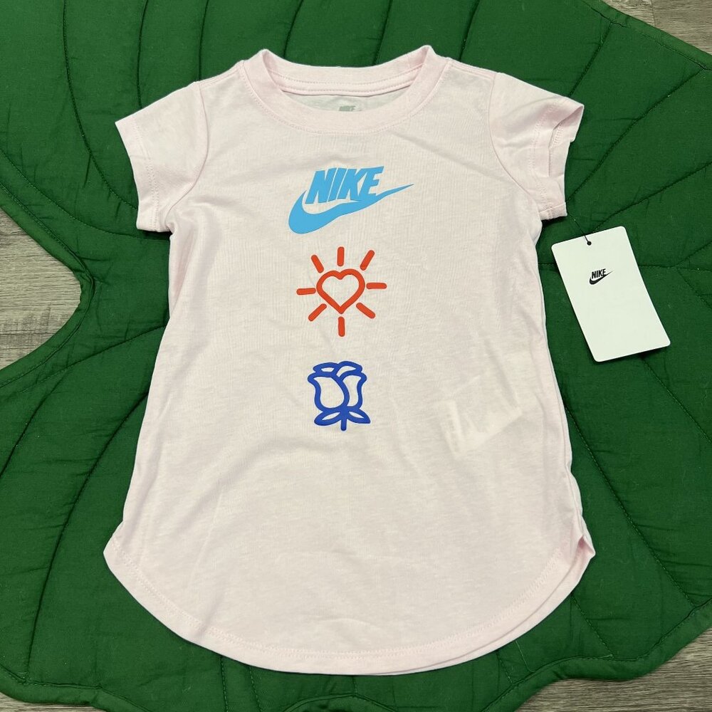 Nike Girls XS 4 Pink Short Sleeve Graphic Tee
